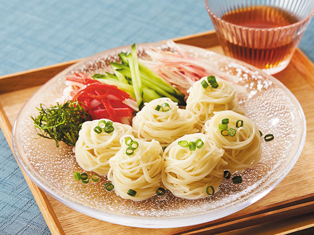 糖質0g麺で作る薬味たっぷりそうめん風のレシピ 糖質0g麺 細麺 おいしいおすすめ料理レシピ 紀文食品