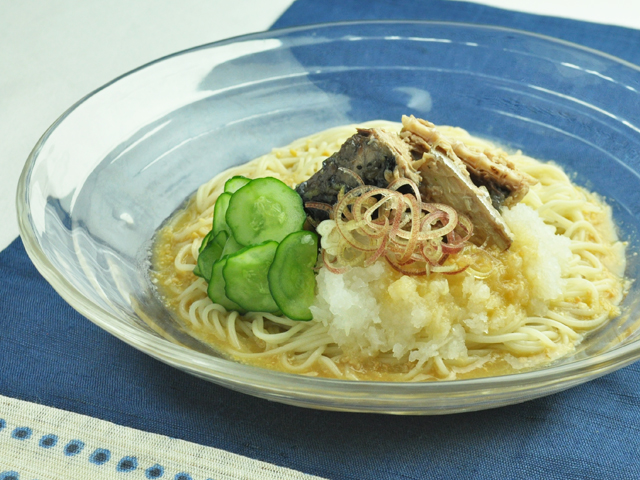 糖質0g麺とさば缶のそうめん風