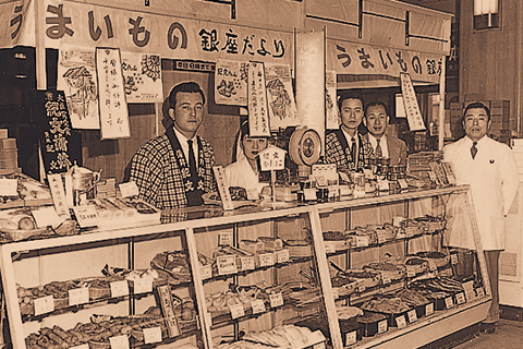 Kibun opened company shops one after the other on well-known shopping streets anchored by department stores around the country