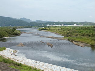 高梁川の伏流水（おいしい水）